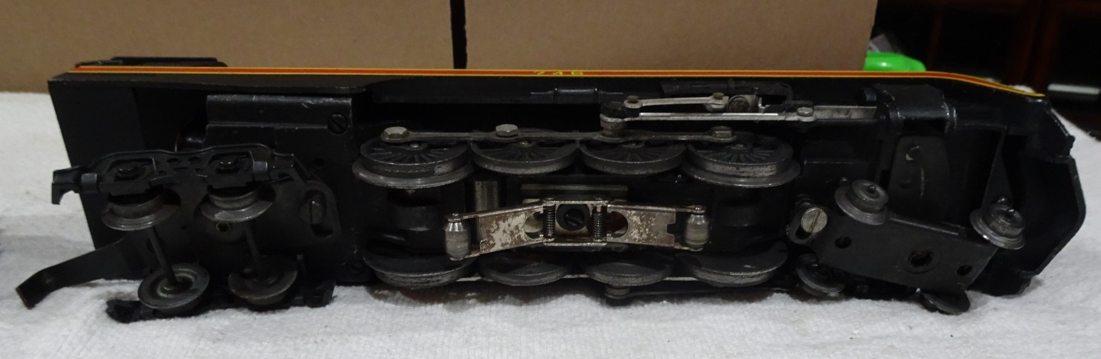 POSTWAR LIONEL 746 NORFOLK & WESTERN CLASS J NORTHERN LOCO & 746W TENDER, C-7 EX