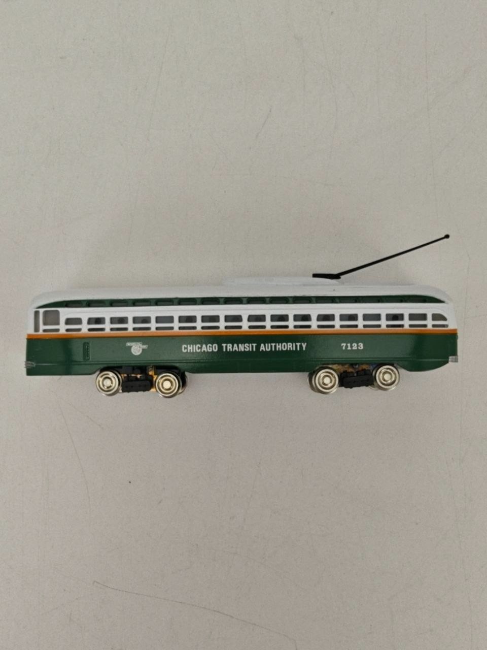 Bachmann Streamline PCC Trolley 7123 CTA HO Scale Box Tested READ