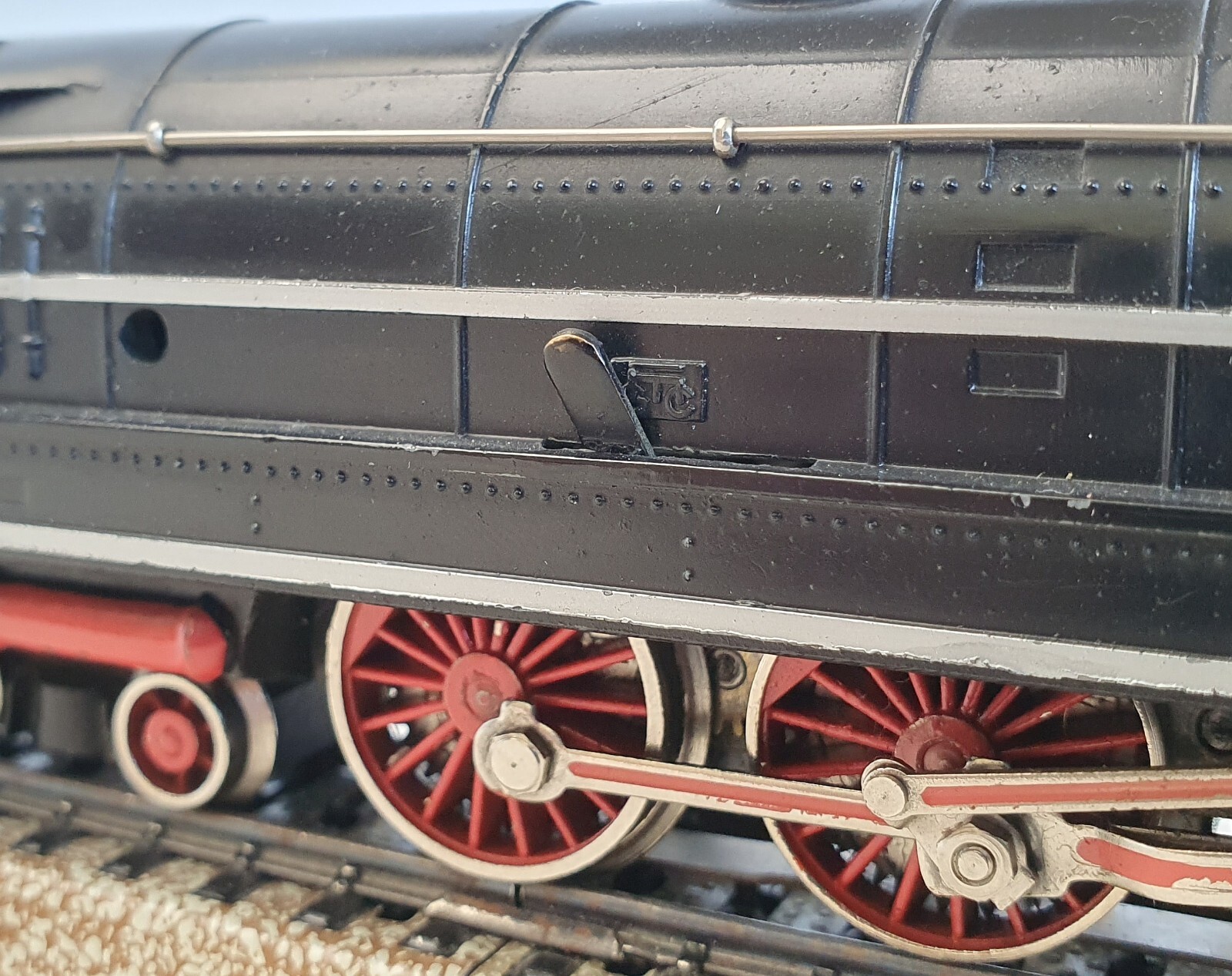 Marklin AC HO SK-800 German BR-06 STREAMLINED STEAM LOCOMOTIVE Type 2 NMIRB 1955