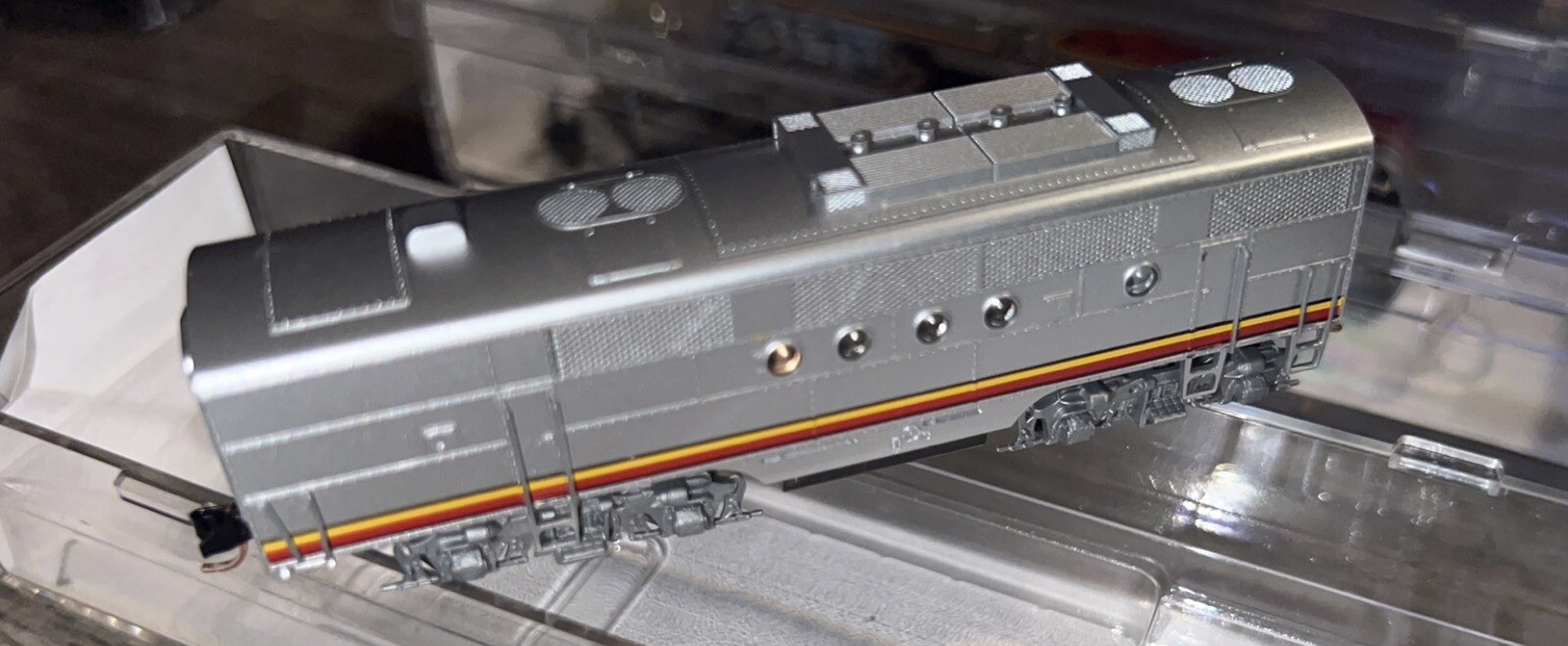 Micro-Trains Line 992 01 (02) 101 Powered EMD FT A-B Unit Santa Fe AT&SF #159