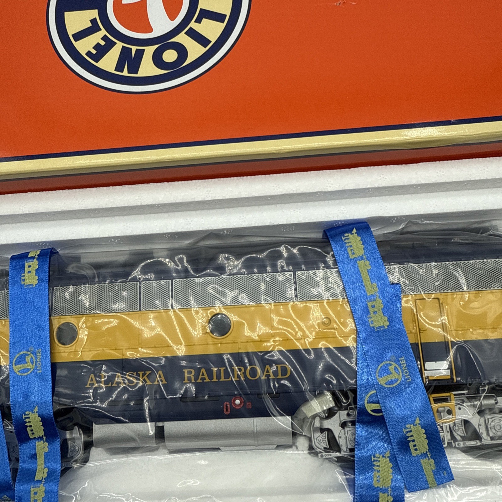 NEW Lionel 6-24521 Alaska Non-Powered F-3 B Diesel Locomotive #1517 Train Rare