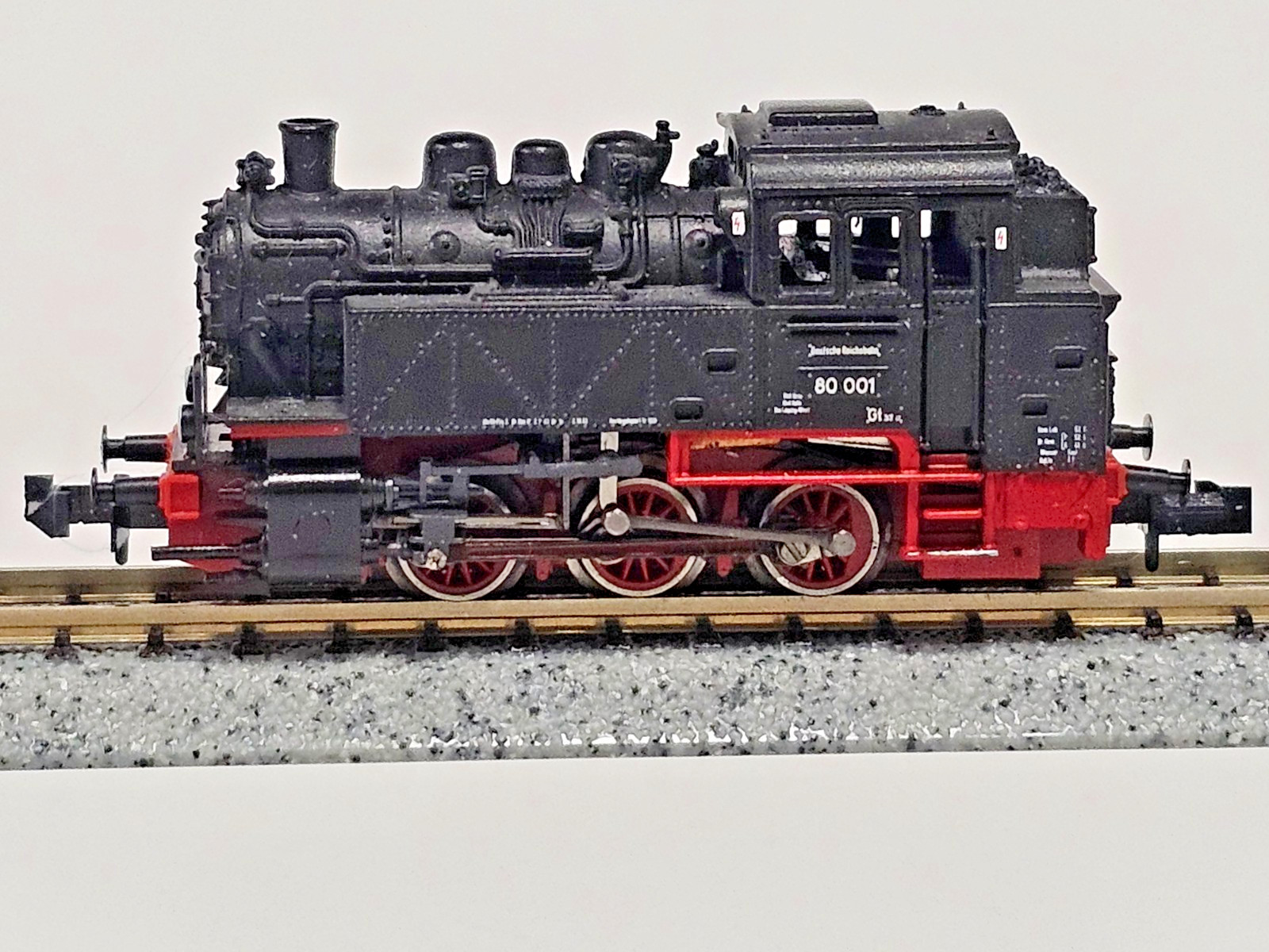 N SCALE ROCO PROFESSIONAL 80 001 MODEL GERMAN RAILWAY STEAM LOCOMOTIVE AUSTRIA