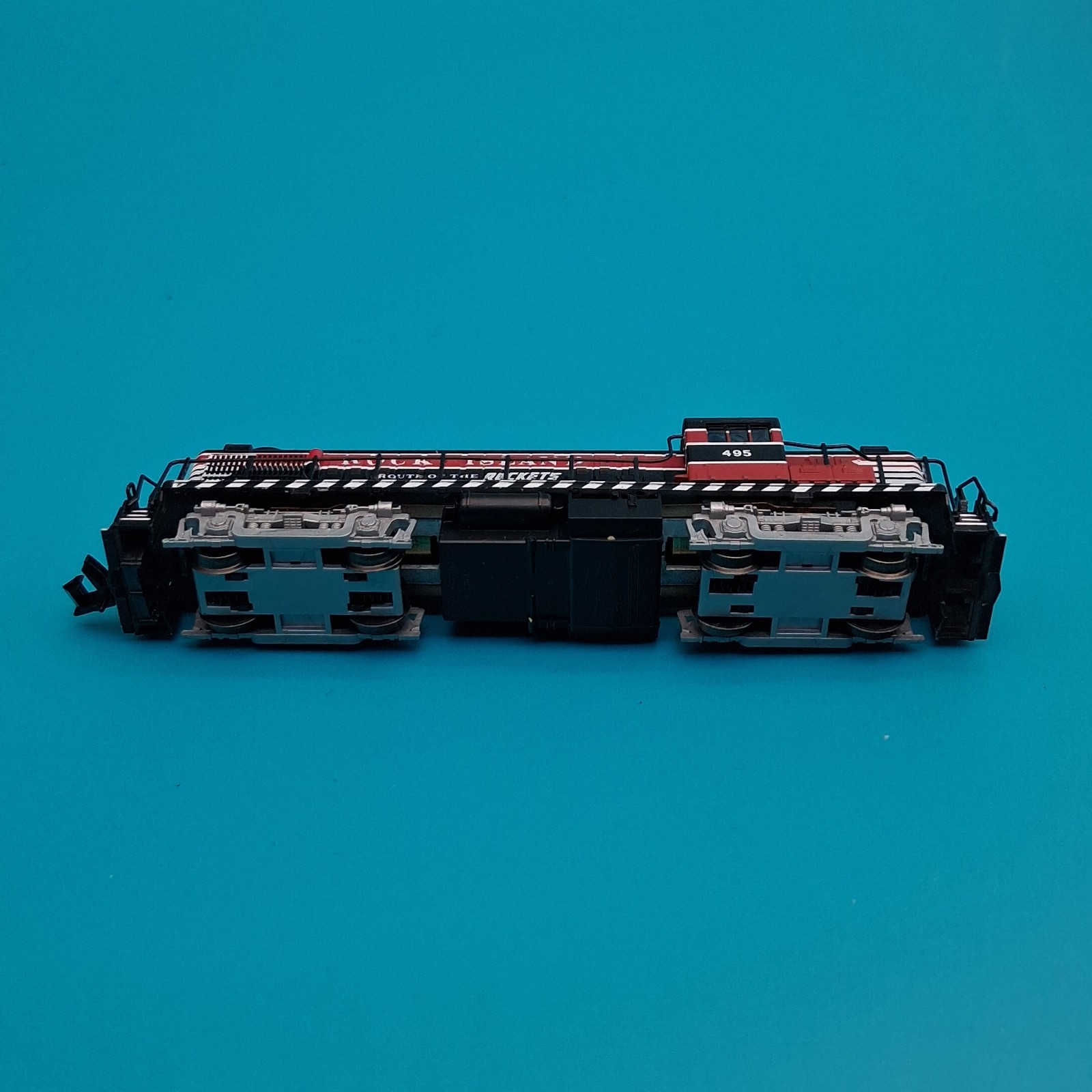 Atlas Classic # 42025 RS-3 Locomotive Rock Island # 495 N Gauge TESTED RUNS