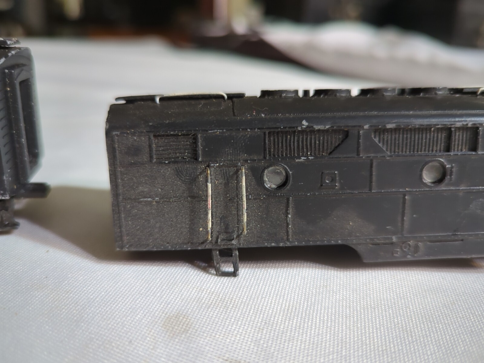 HTF Ho Gauge Heavy Brass Or Steel Santa Fe Locomotive Shell & B Unit