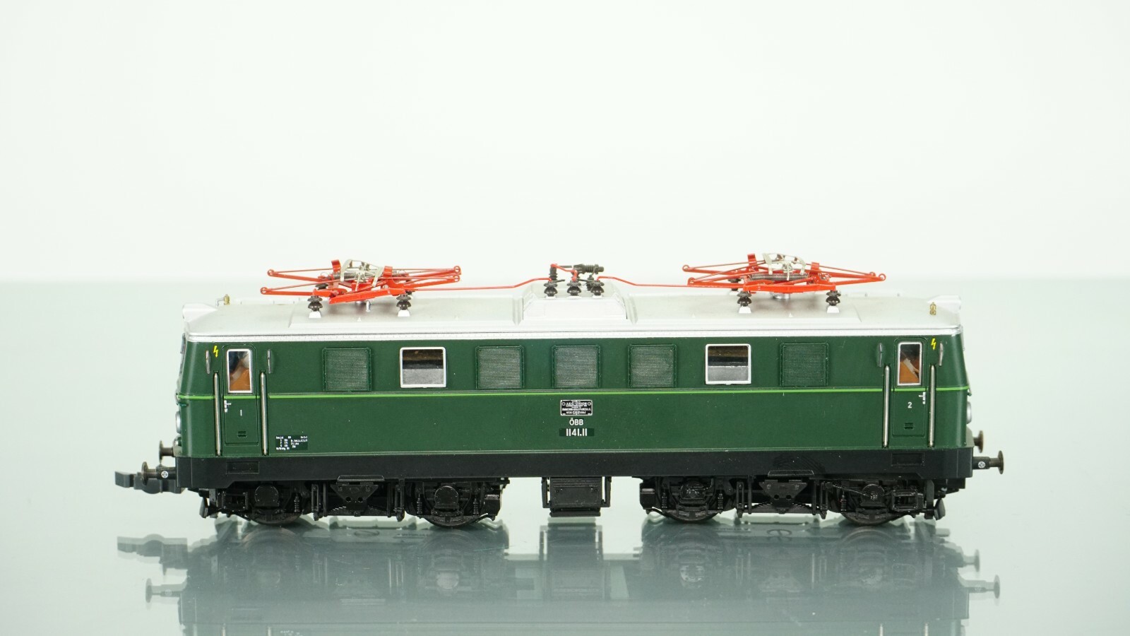 Roco 43642 1141 Electric Locomotive E10 OBB HO scale