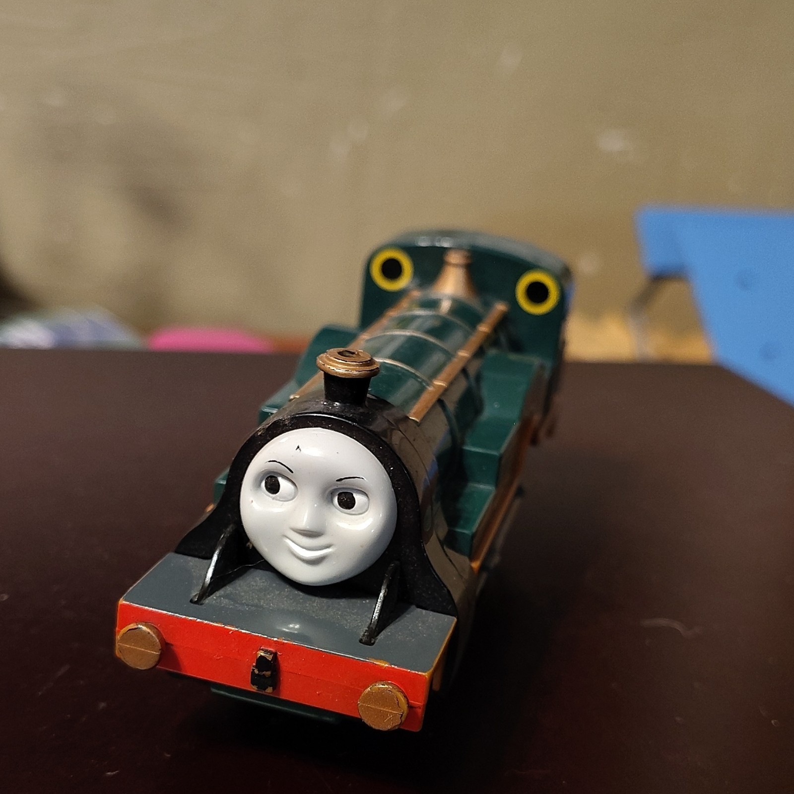HO Locomotive Plastic Green Black Gold Red Model Train Engine Used