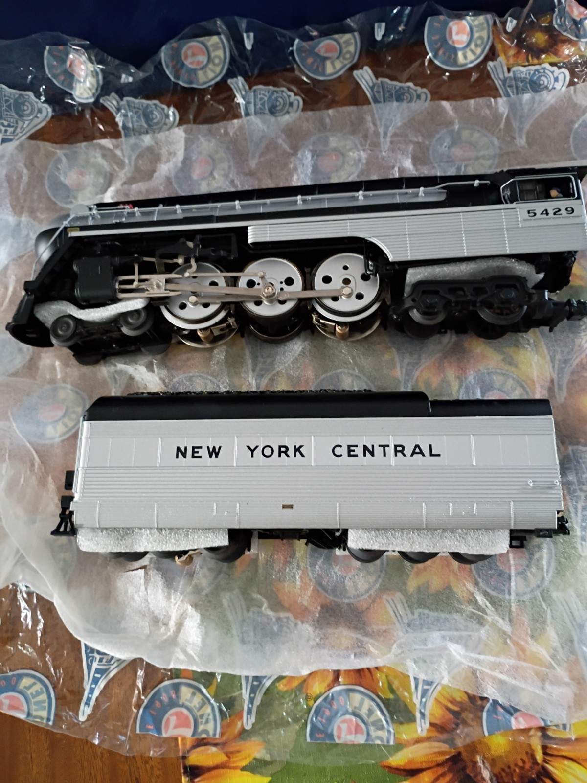 LIONEL CENTURY CLUB II New York Central Empire State Huds 4-6-4 W/ Sound 6-38000