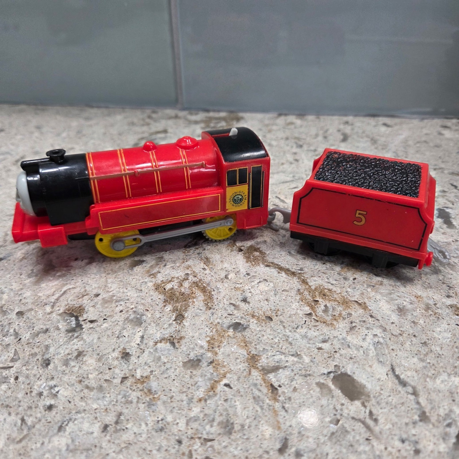 Fisher Price TrackMaster Victor Working Motorized Engine Sodor Steam Red 5