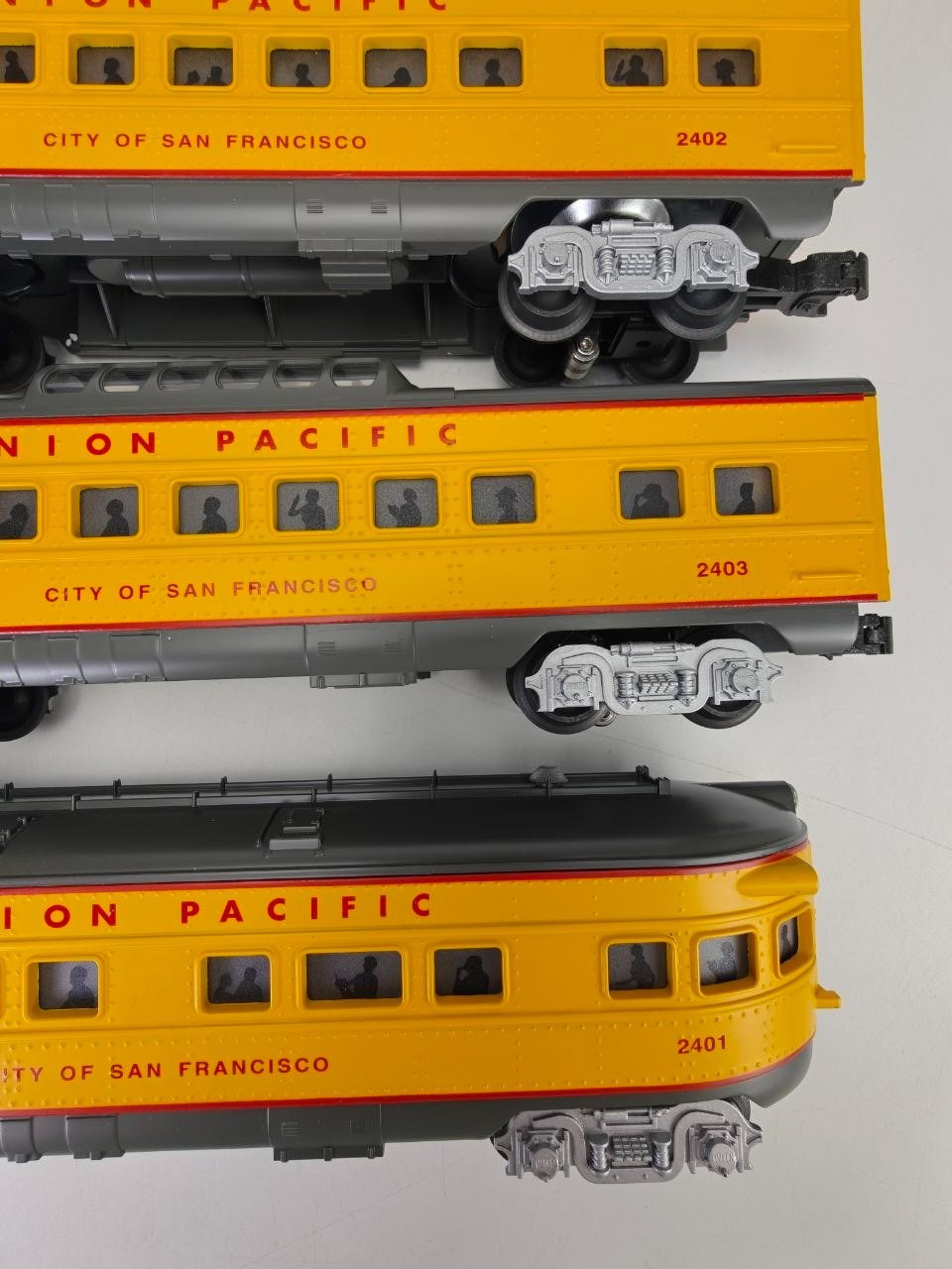 Williams Passenger Cars Union Pacific O Gauge 4-Car Set Box Lights