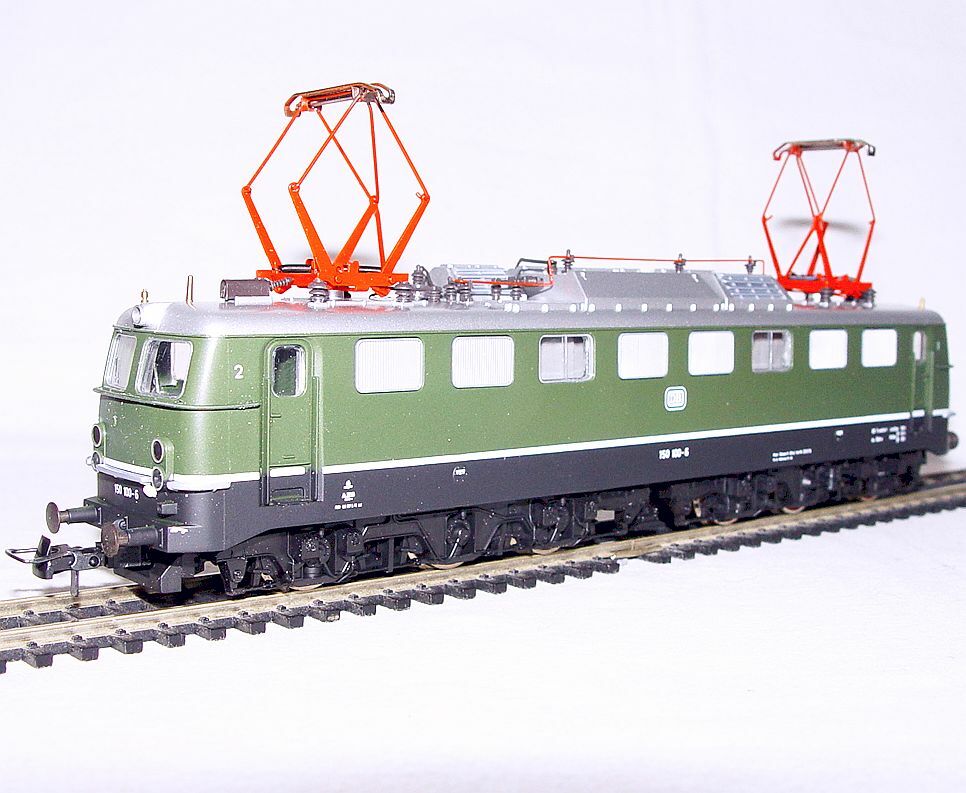 Roco DC HO 1:87 Deutsche Bundesbahn BR 150 Big ELECTRIC GOODS LOCOMOTIVE MIB`85!