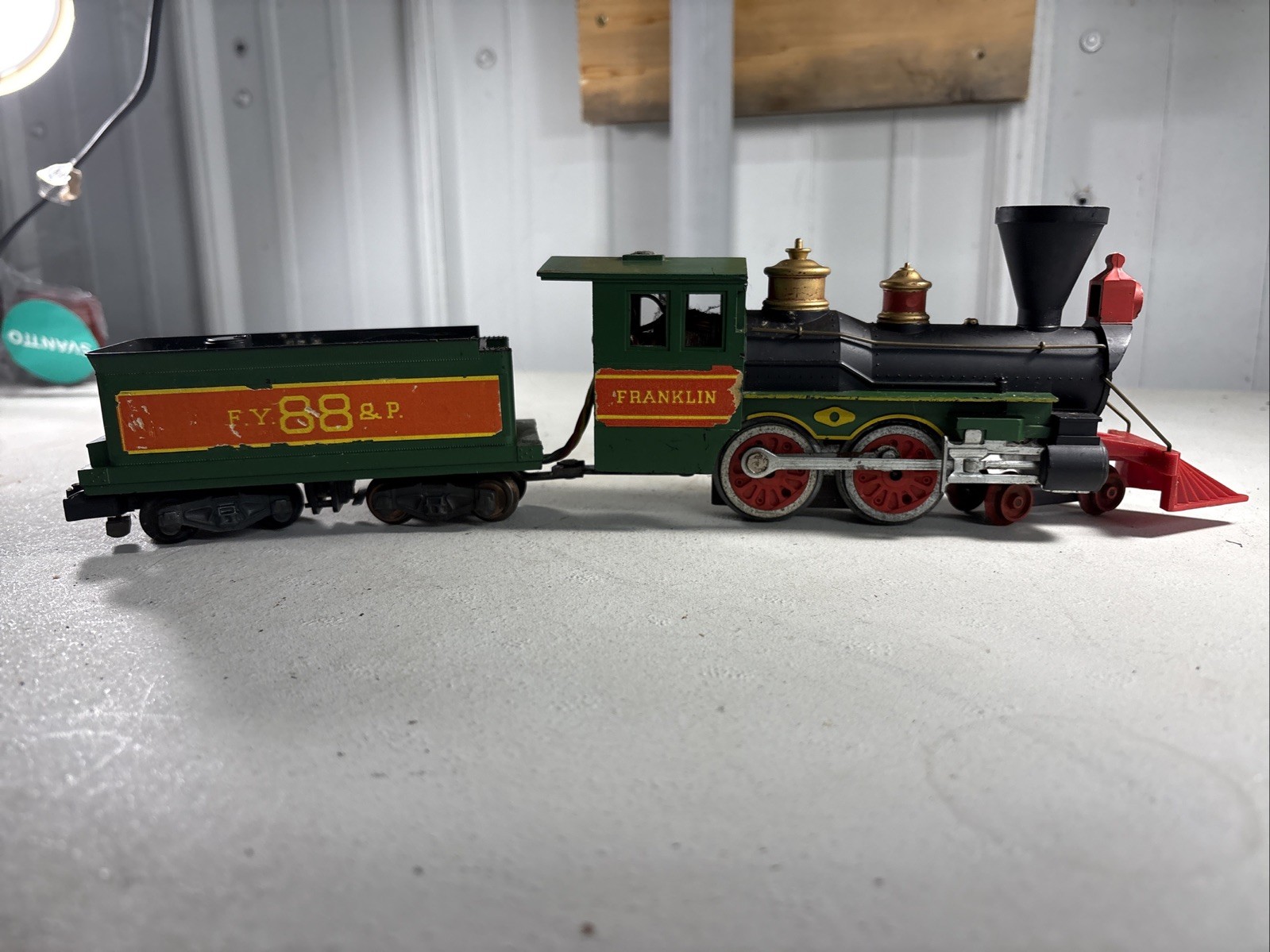Vintage American Flyer Franklin F.Y. 88 & P. Engine & Tender UNTESTED