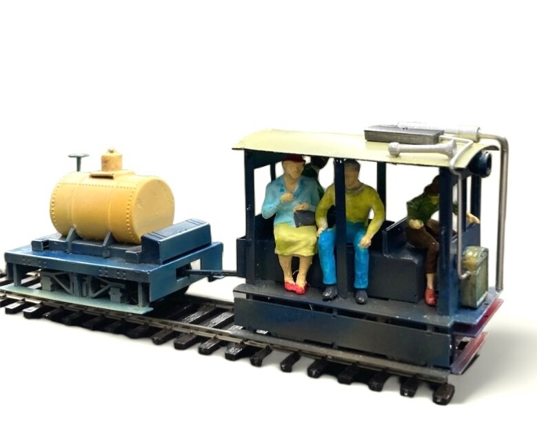 On30/Oe Scale Narrow Gauge Tram Engine & Tank Car Kit NIB PH 0e/O16.5 Locomotive