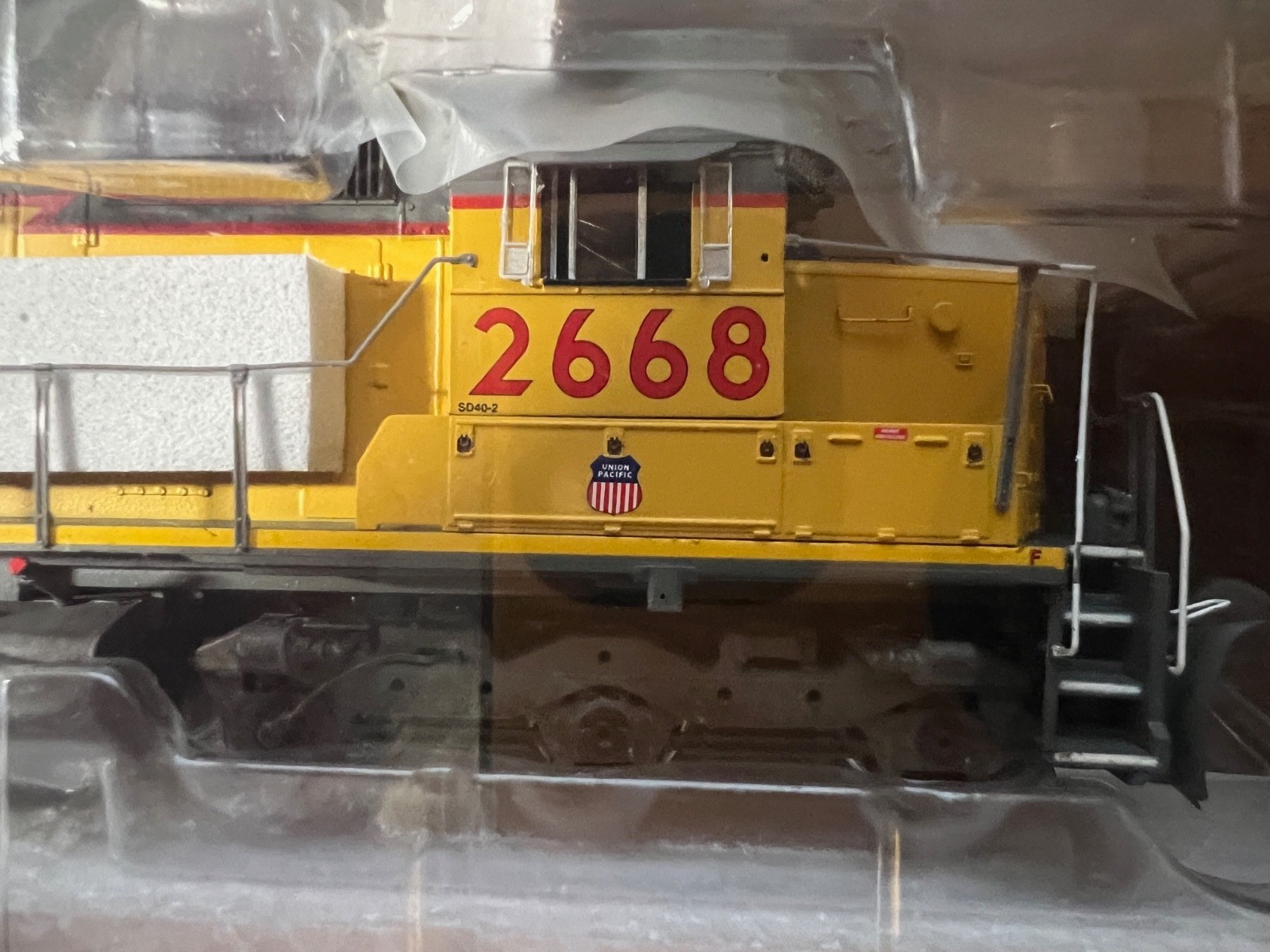 Athearn 65115 HO Union Pacific RTR SD45 Diesel Locomotive DCC/Sound #2668 NIB