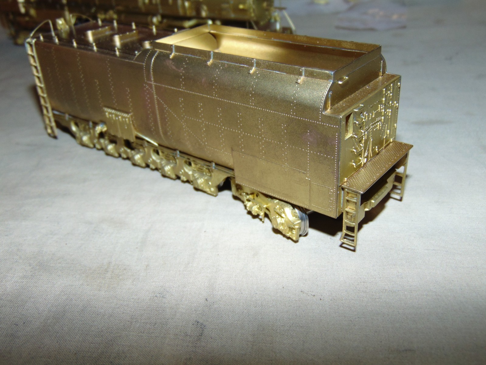 KEY IMPORTS HO BRASS 3985 4-6-6-4 UNPAINTED UNION PACIFIC CHALLENGER #72