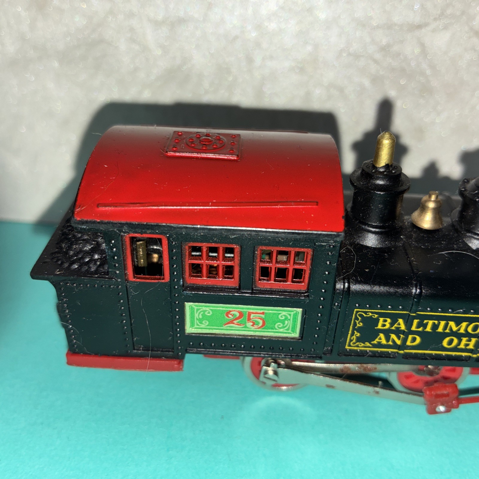 HO Life Like 0-4-0 Baltimore and Ohio #25 Tank Engine Black Red