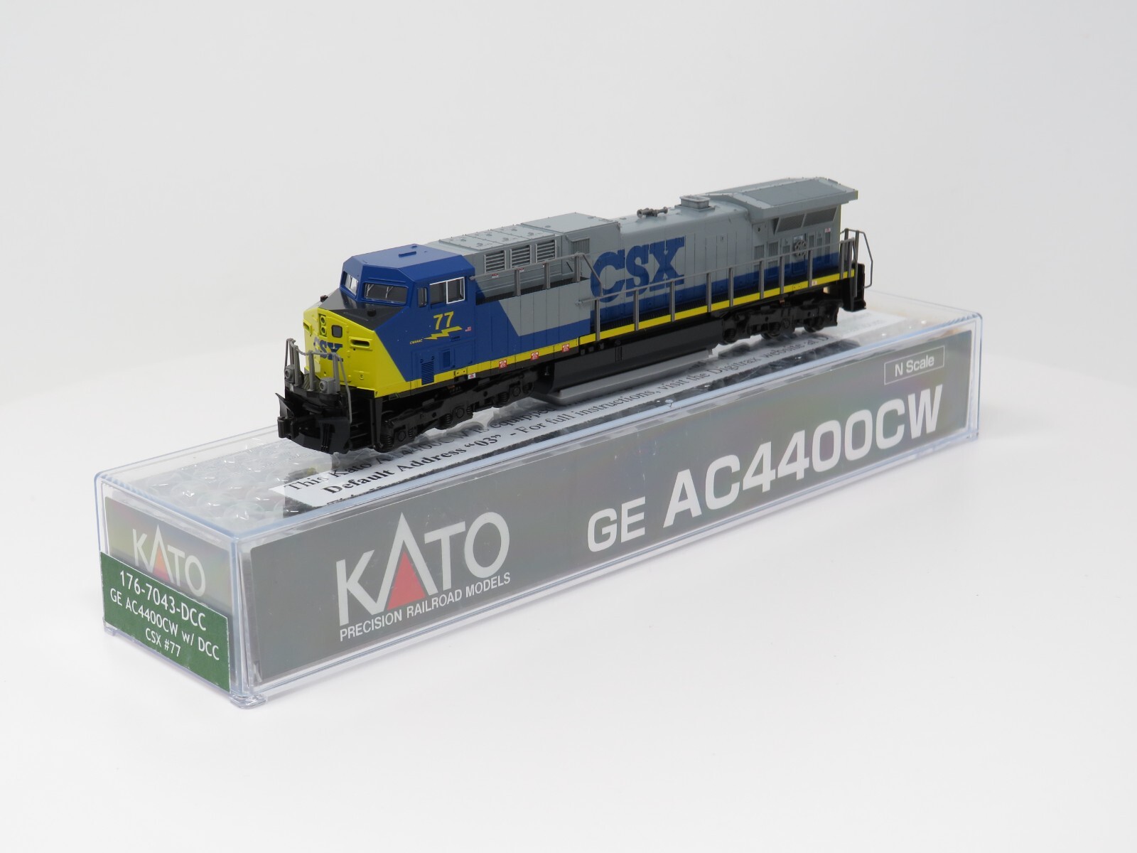 Kato N 176-7043-DCC CSX GE AC4400CW Diesel Locomotive Freight Train