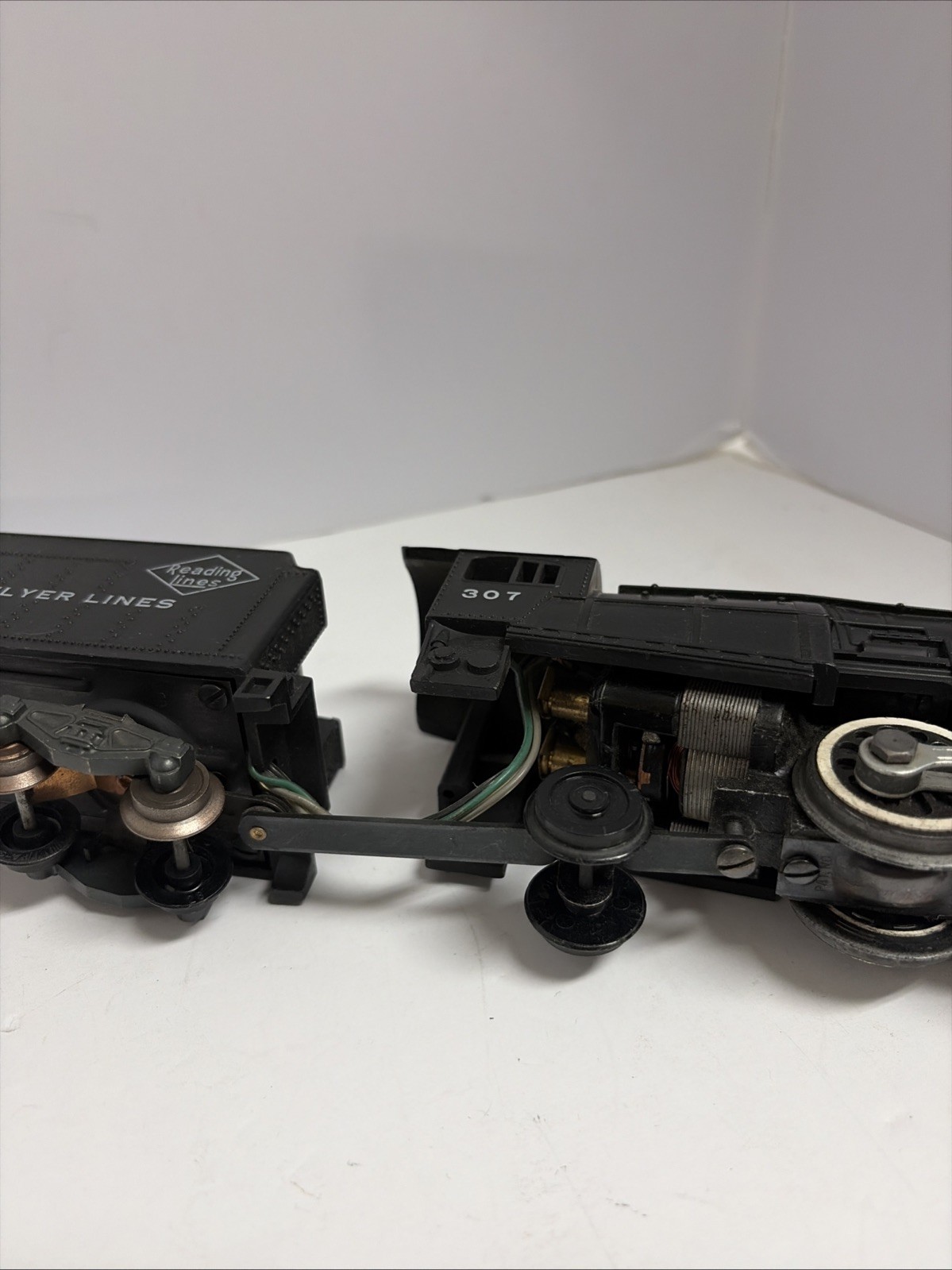 American Flyer 307 & #303 Reading Lines Steam Locomotive &Tenders Tested