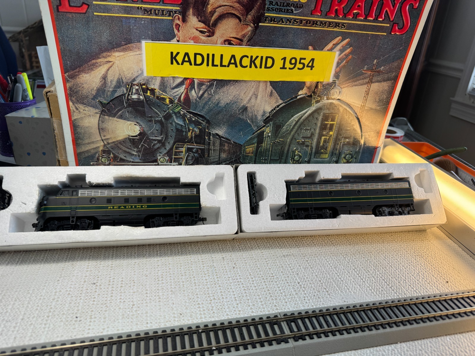 🚂 HO STEWART – READING R.R. F3A & F3B DIESELS-BOTH POWERED- NEW 💥 H3687