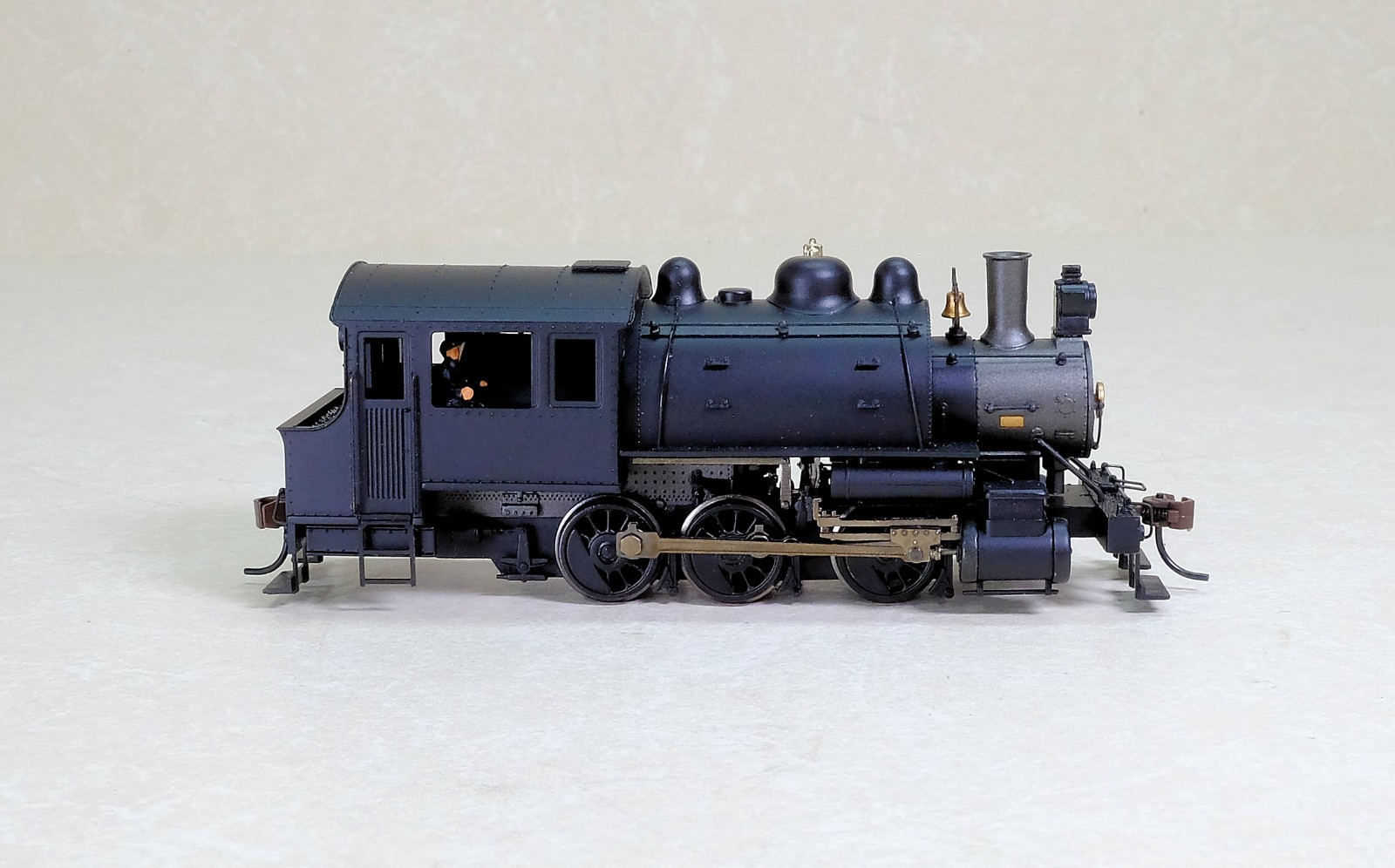 Bachmann Spectrum 81801 HO 0-6-0 Saddle Tank Switcher DCC Ready Unlettered