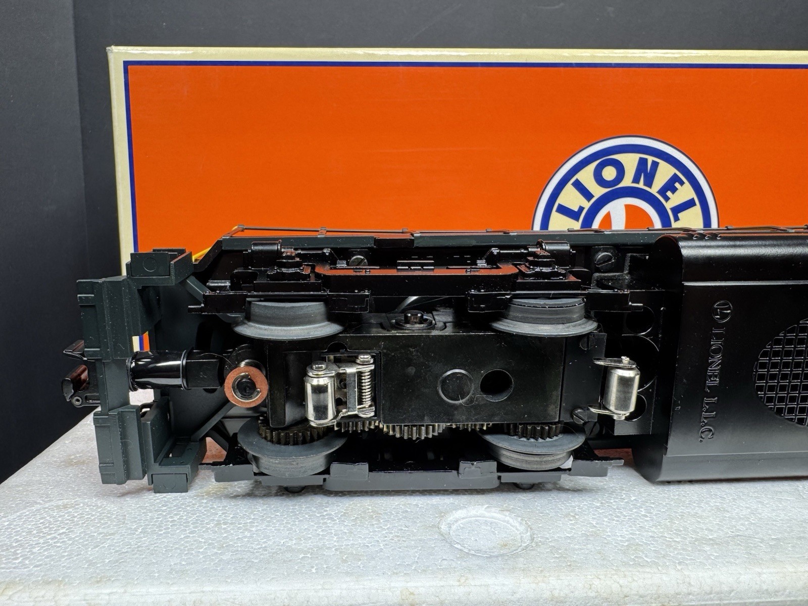 Lionel 6-28219 TMCC Seaboard Alco C-420 diesel engine #136 LNIB