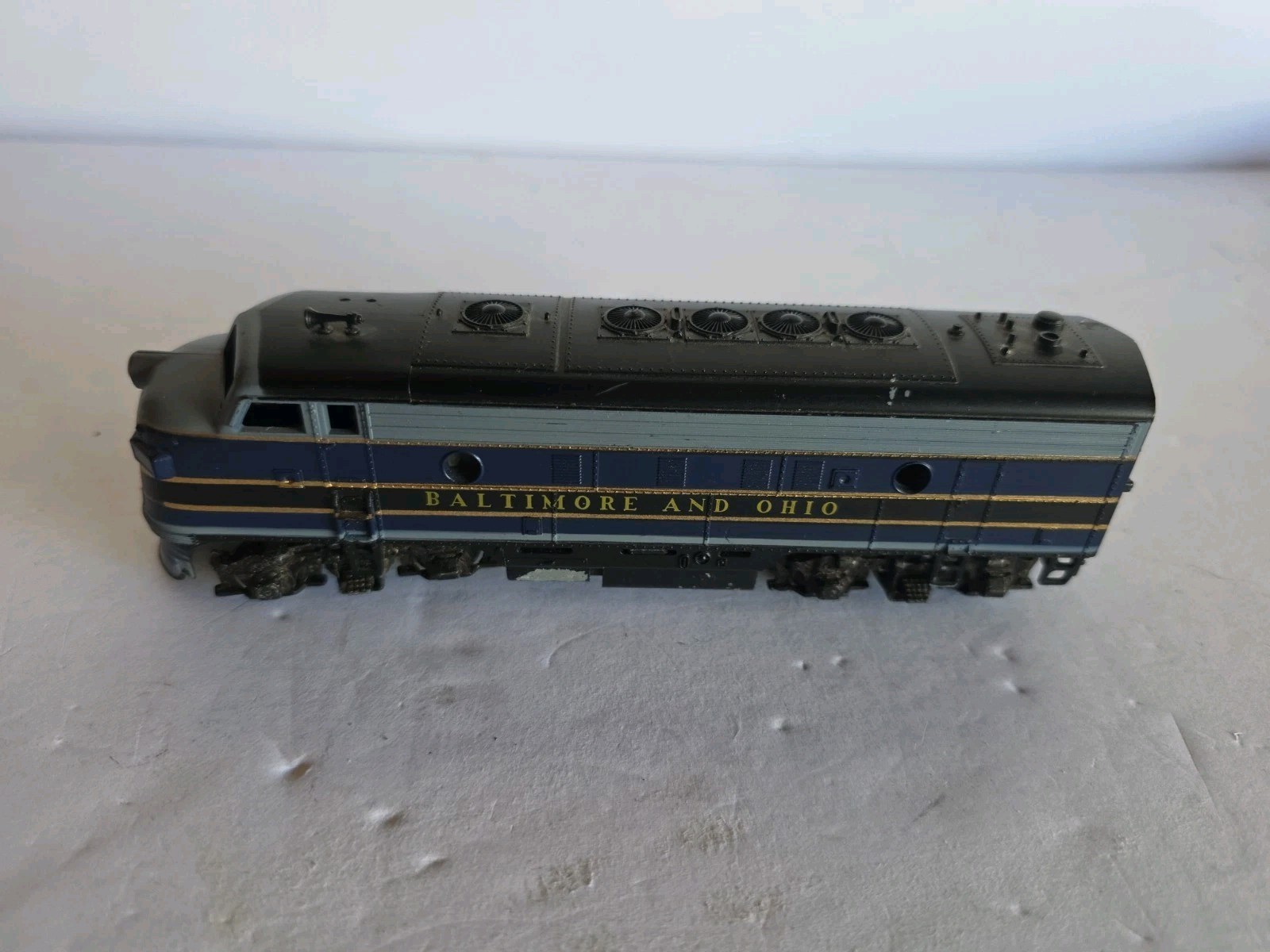 n scale Life Like Baltimore and Ohio F7-A diesel engine “Rough Condition”