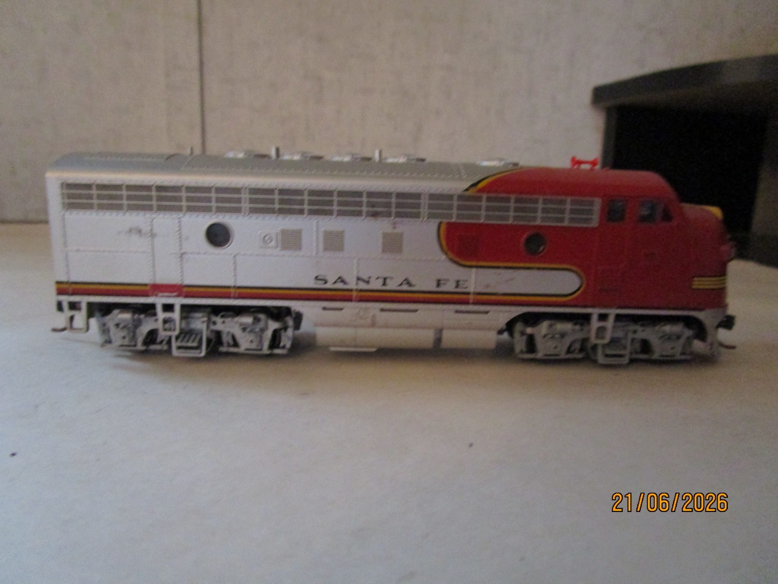 KATO, HO, 326 Santa Fe F-Unit Loco