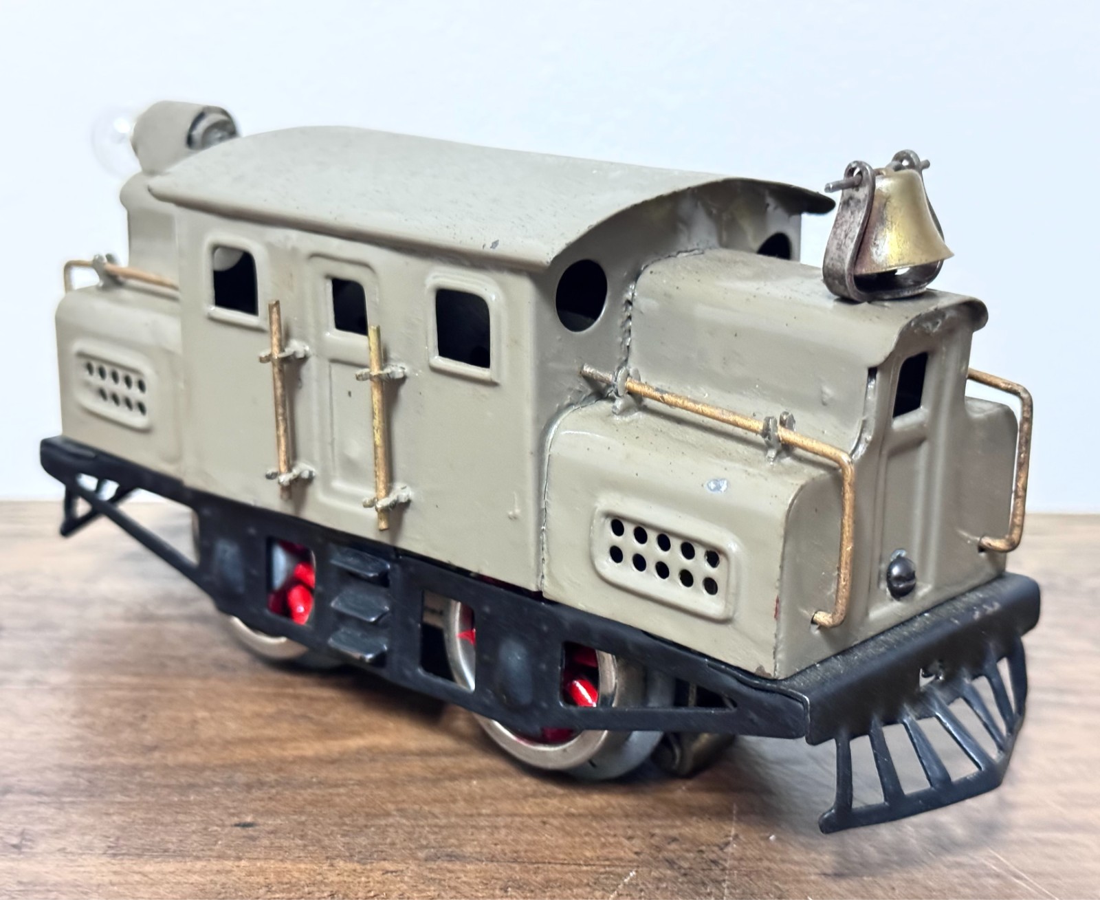 Prewar Lionel New York Central Lines 0-4-0 Electric Engine 152 O Gauge 1:48 30s