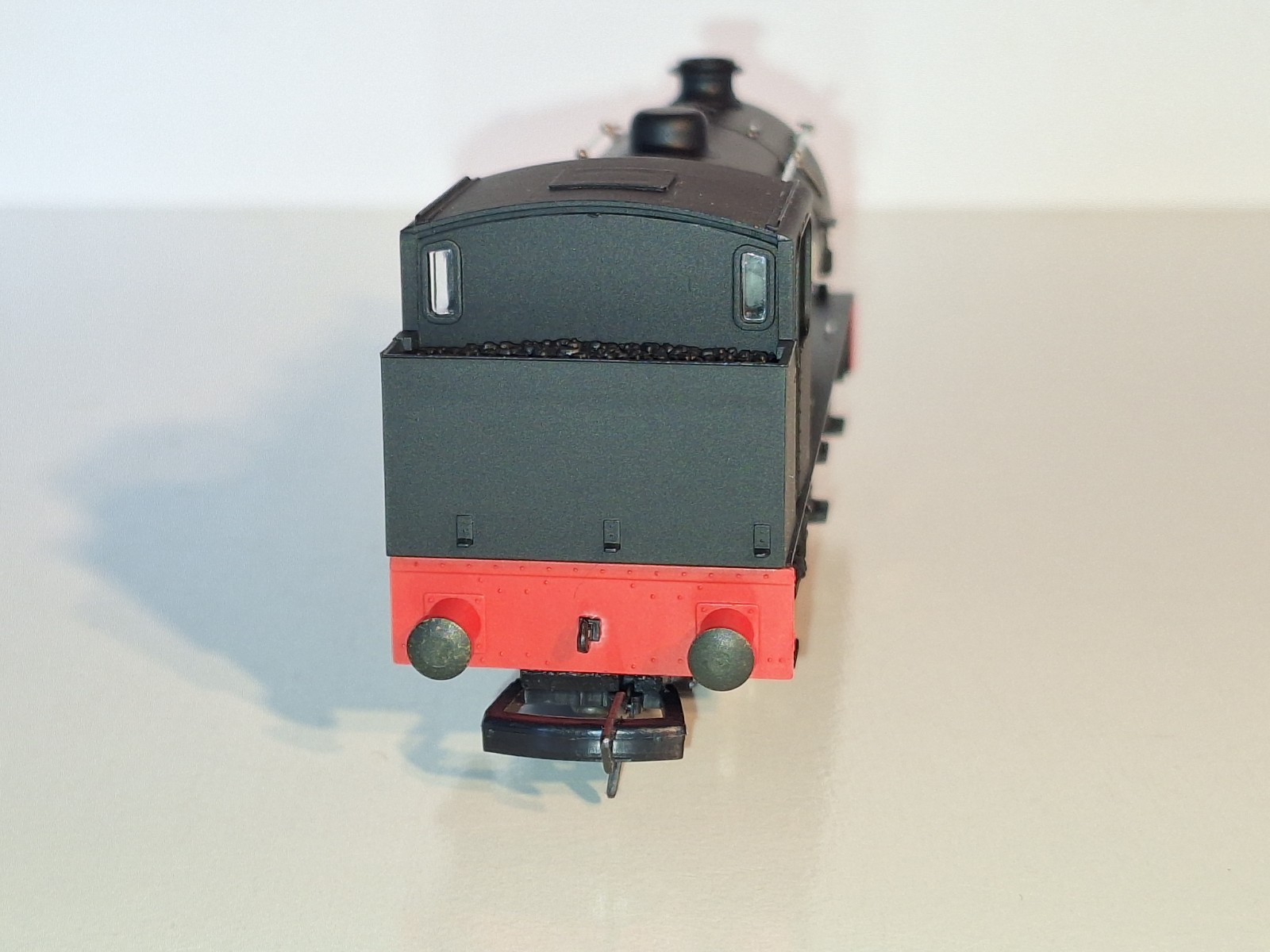 Dapol D009 BR Tank Loco 68080. New Old Stock. Mint Cond.2 Rail DC Boxed.OO Scale
