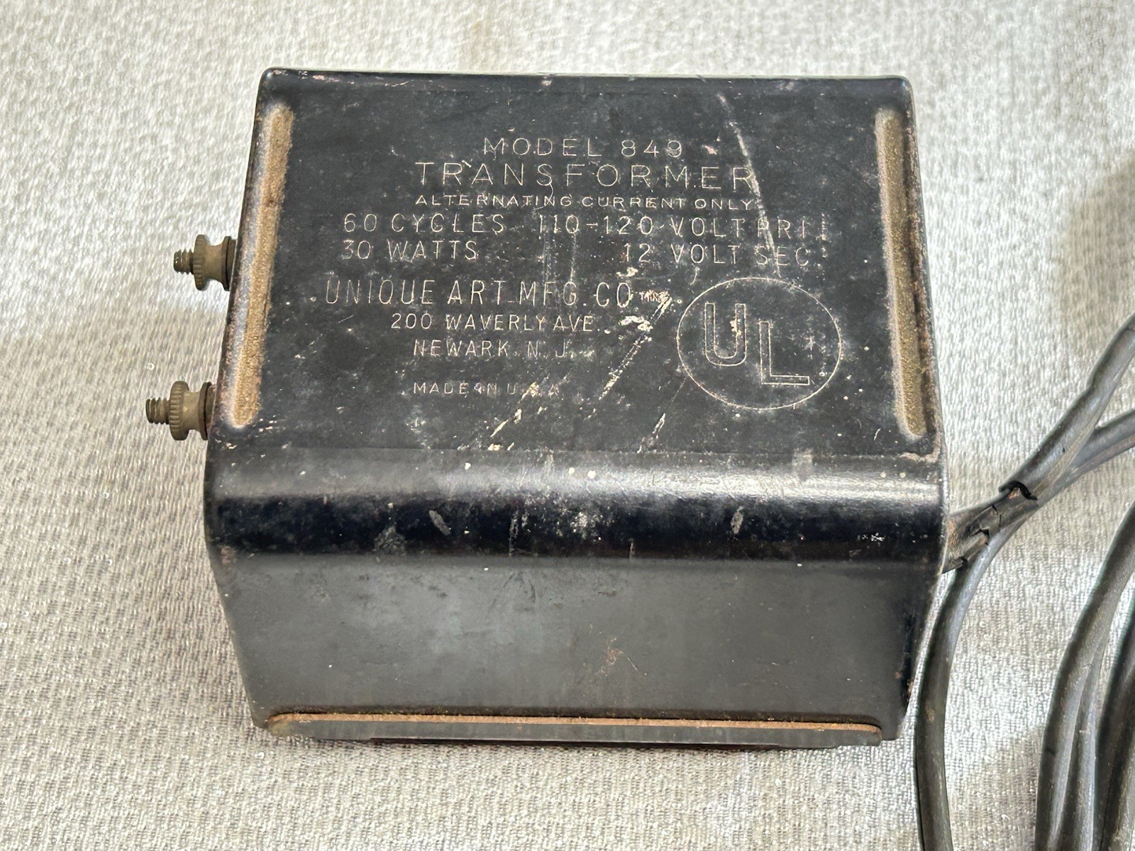 Vintage O Gauge Transformer Model 849 Unique Art MFG Company 1949-1951