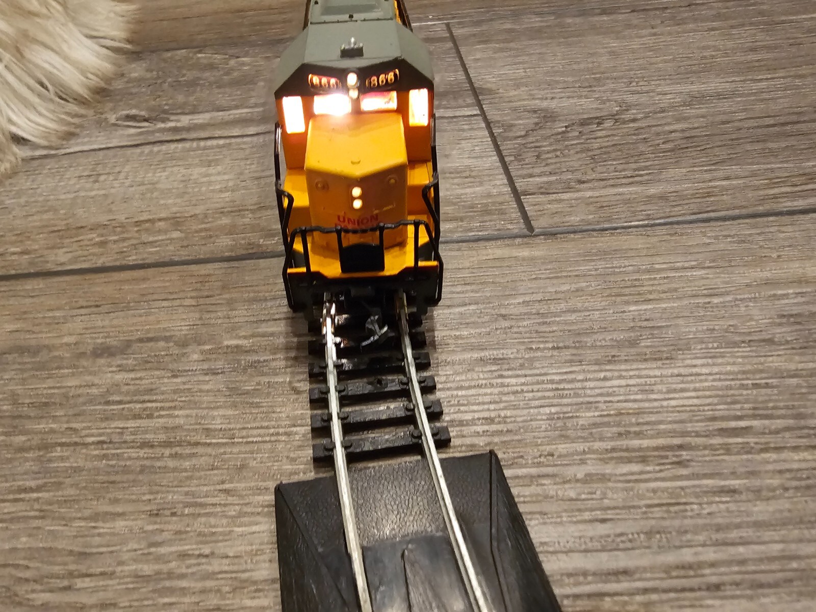 Bachmann HO Union Pacific 866 Train Set EXTRA Cars, Track, Transformer, Bridge