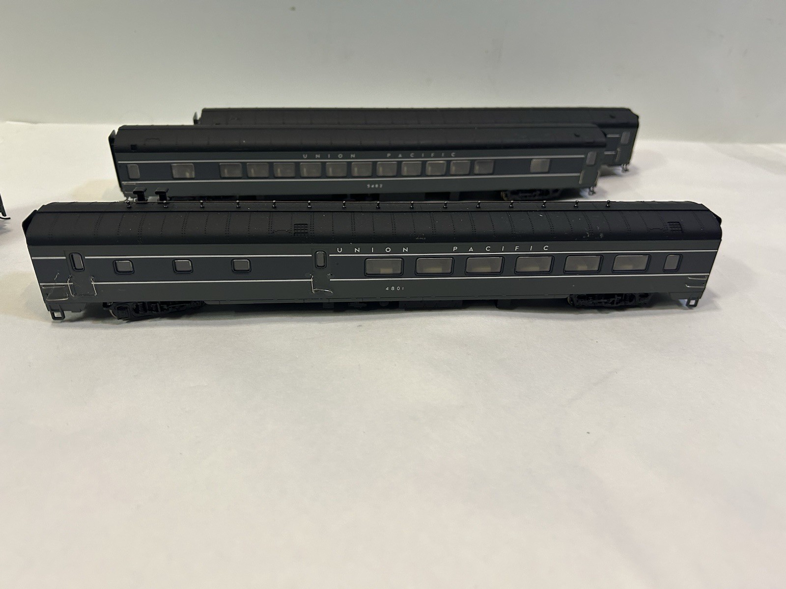 Rivarossi R5470 Steam Locomotive Union Pacific #843 Bonus 4 Rivarossi Cars
