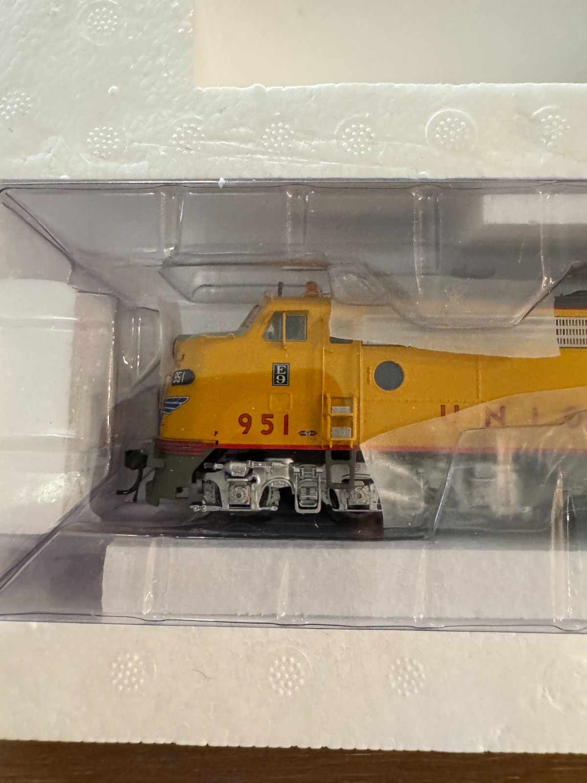 Walthers Proto 920-48385 HO EMD E9AM Union Pacific Heritage #951 LokSound 5, Exc