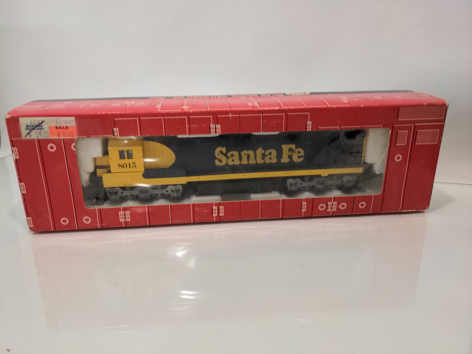 HO Atlas 8602 Santa Fe GE C30-7 ATSF 8015