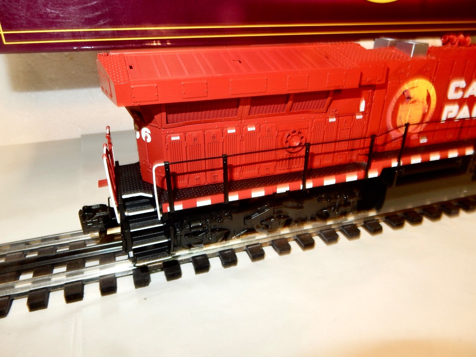 MTH Premier #20-2508-3 Canadian Pacific AC6000 Diesel DUMMY engine-lnwthbox look