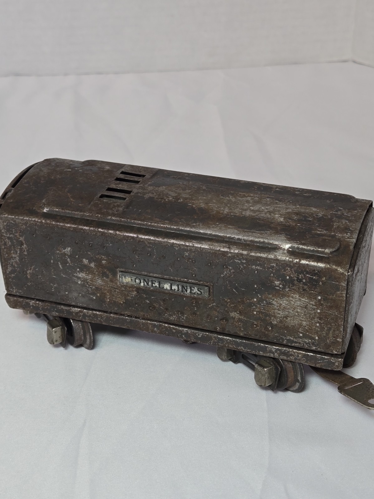 Lionel 1688 Gunmetal Locomotive Torpedo w/ Box Cars Pre-war Era Made In USA