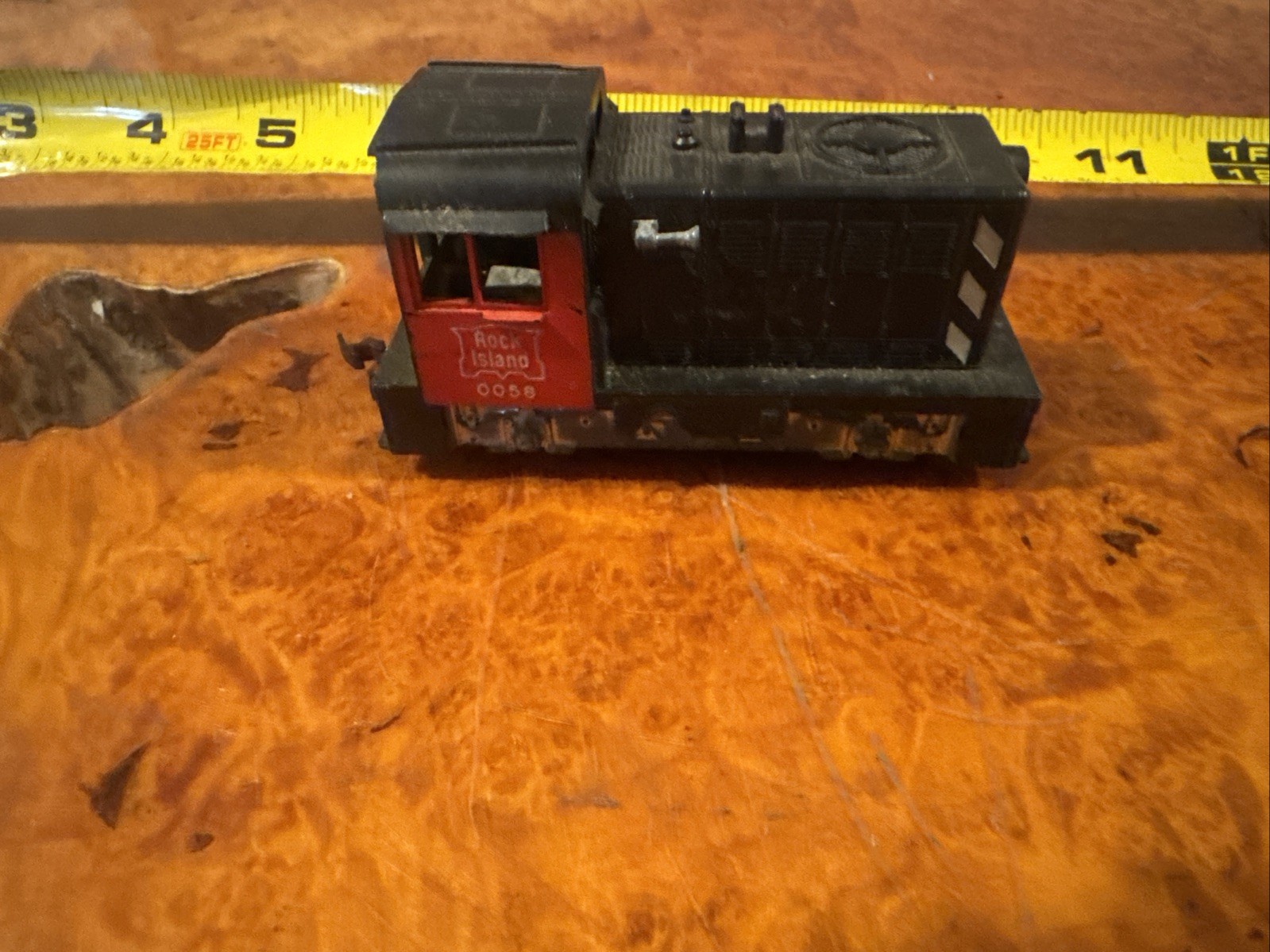 Vintage Lionel locomotive Husky Switcher Rock Island 0058 HO