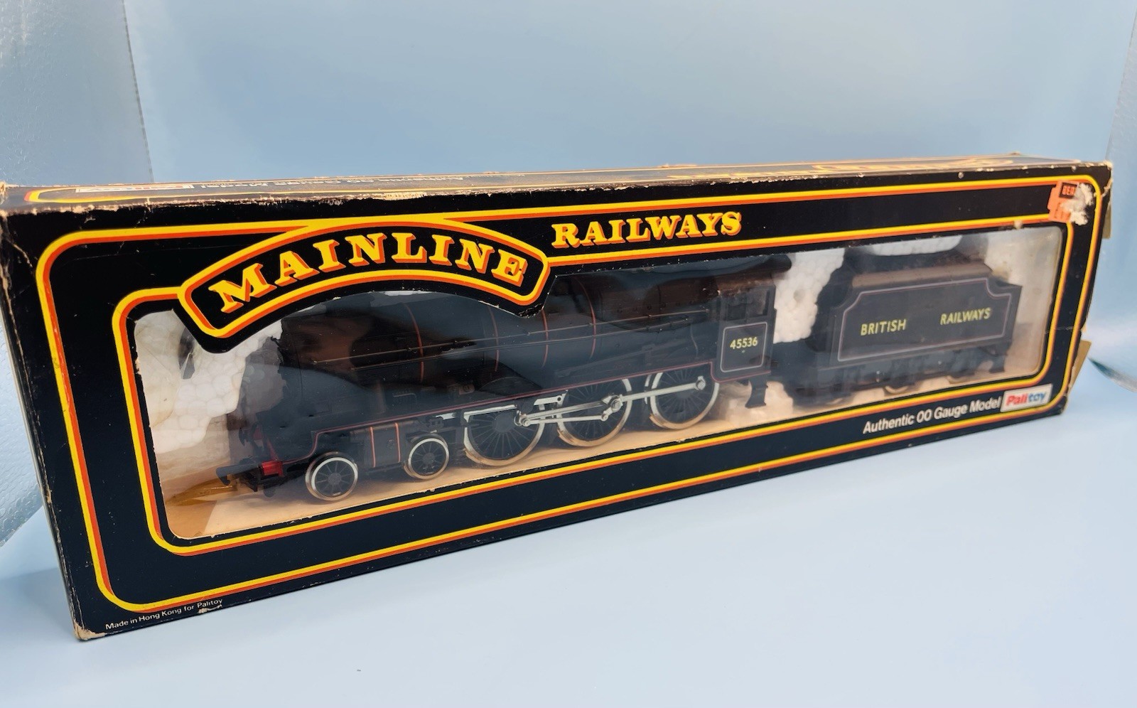 Mainline OO Gauge 4-6-0 Rebuilt Patriot Class 6P Locomotive, BR Black, LNIB