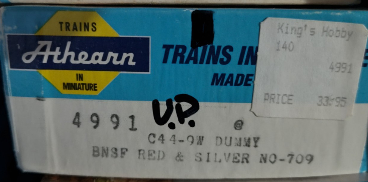 HO Scale Athearn Union Pacific Diesel Locomotive no 8501 DUMMY