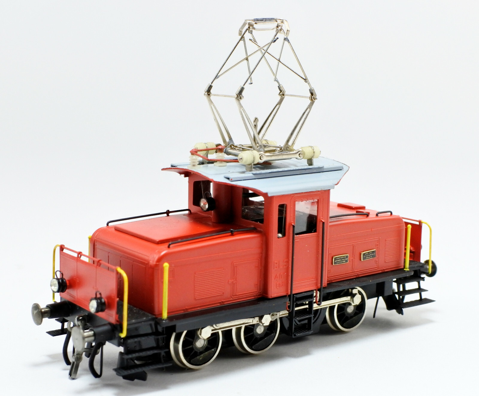 METROPOLITAN HO SCALE BRASS SBB BLE Ee 3/3 ELECTRIC ENGINE FACTORY PAINTED