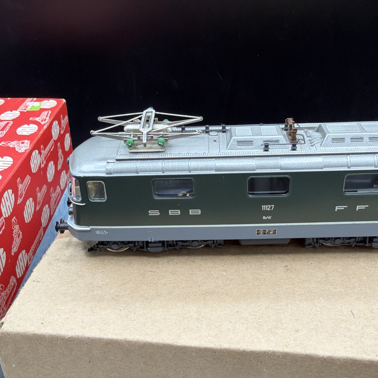 CLEAN HO Scale Hag 161 SBB CFF Locomotive Re 4/4II SBB