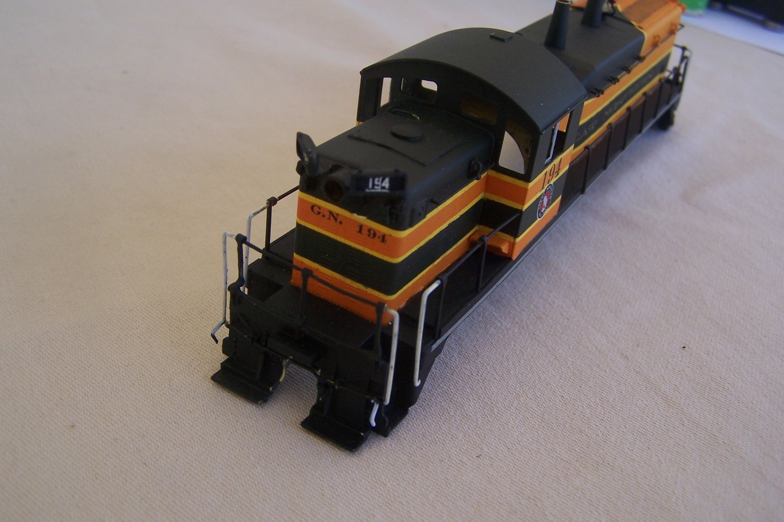 OMI Overland Great Northern GN EMD NW-5 Brass Diesel Locomotive-HO scale PROJECT