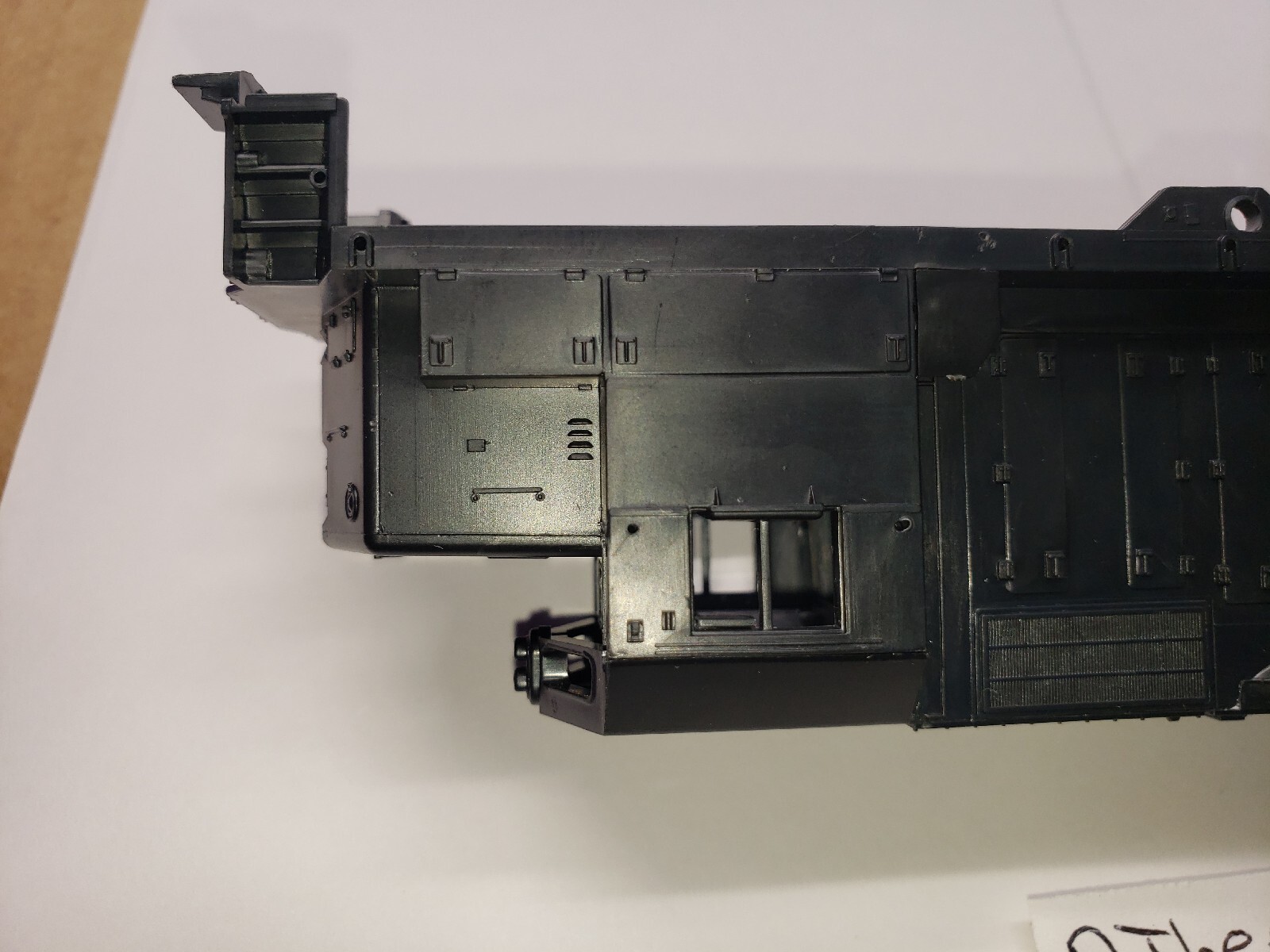 GP35 ATHEARN UNDECORATED SHELL ONLY Diesel LOCOMOTIVE Good condition