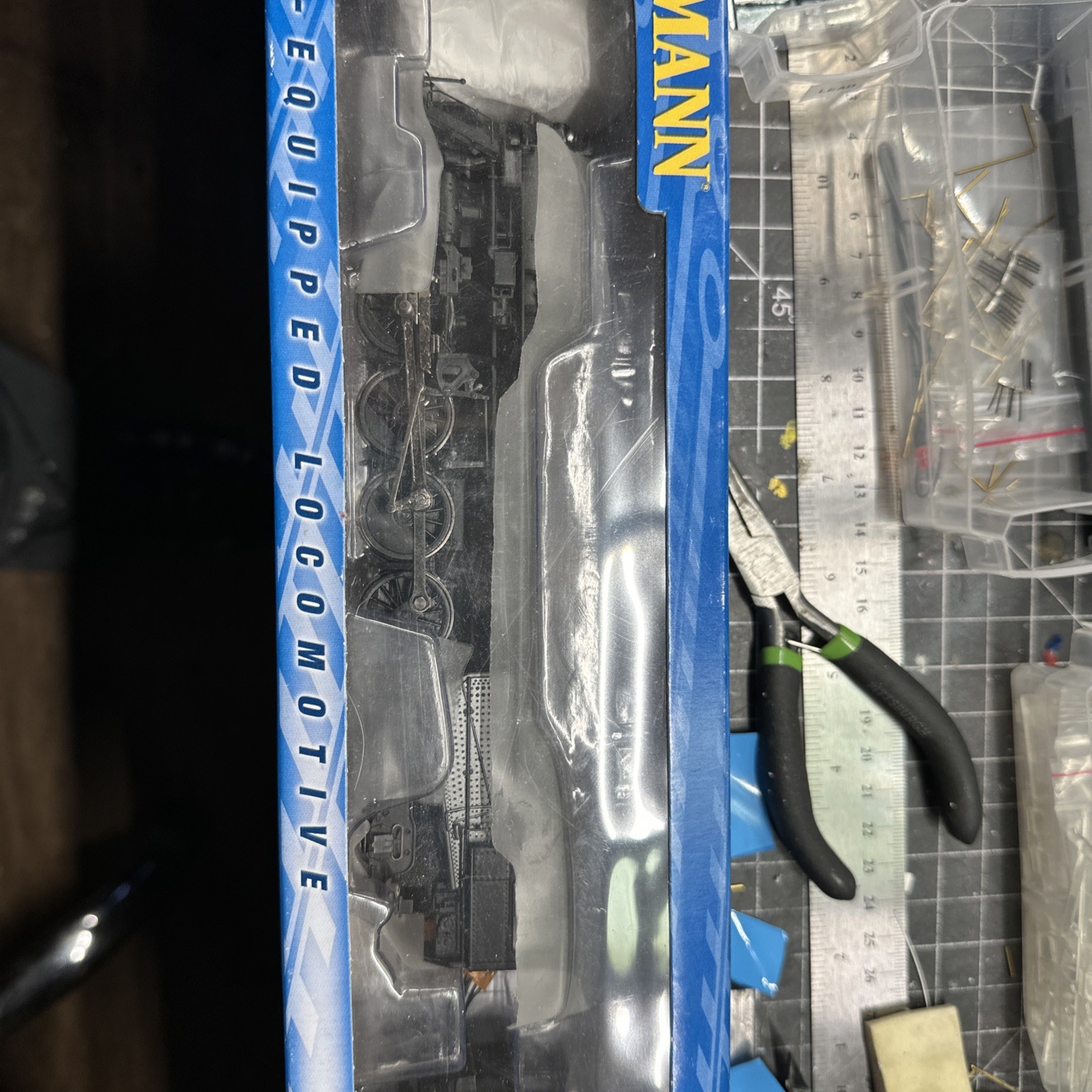 Bachmann Ho 2-8-4 Berkshire Steam Loco W/Tender DCC Unlettered-Nickel Plate Ver