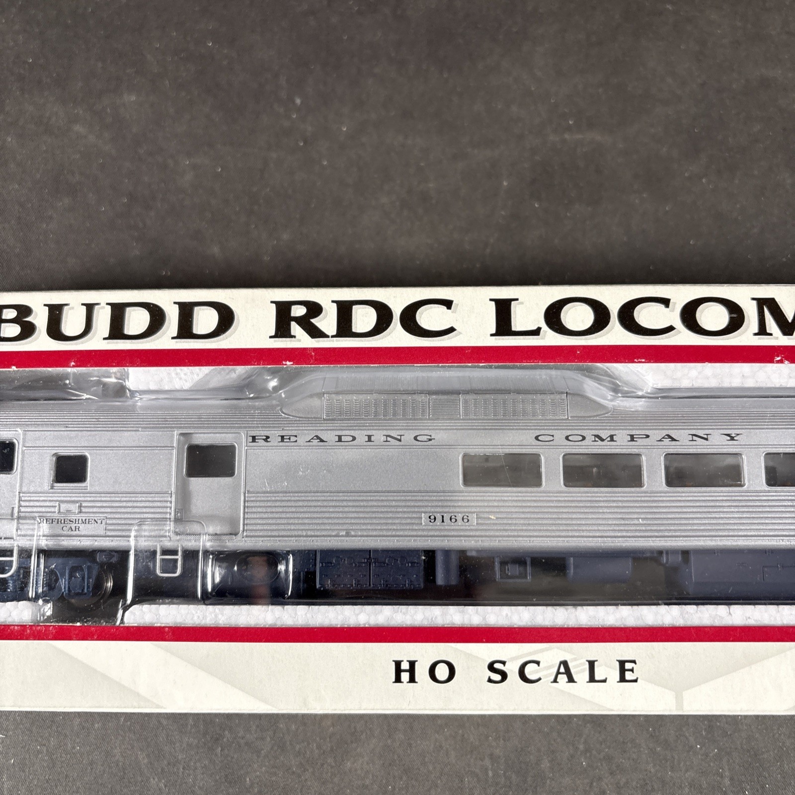 PROTO 1000 30389 RDG #9166 HO SCALE BUDD RDC LOCOMOTIVE NEW OPEN BOX READING