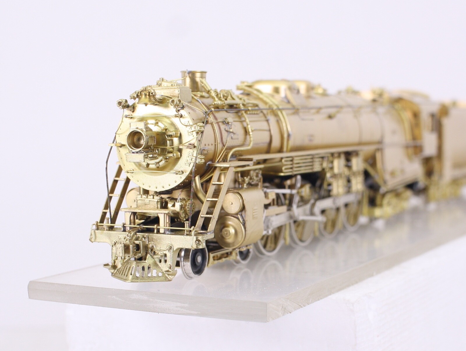 HO Brass Pacific Fast Mail Crown Northern Pacific 4-8-4 Class A-3 Excellent