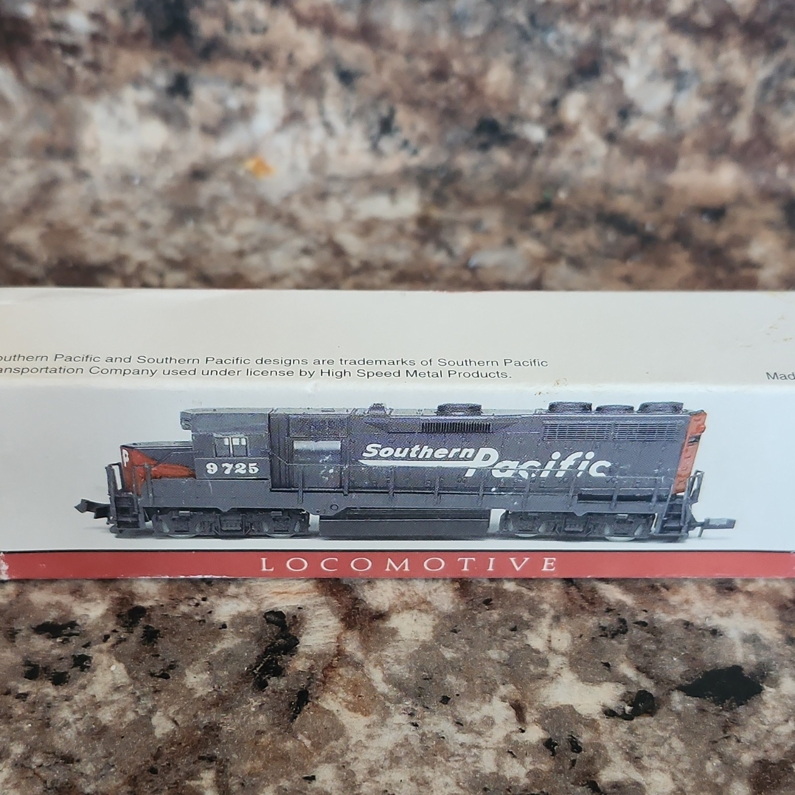 High Speed Metal Products Southern Pacific 9725 N Gauge Locomotive Black Orange