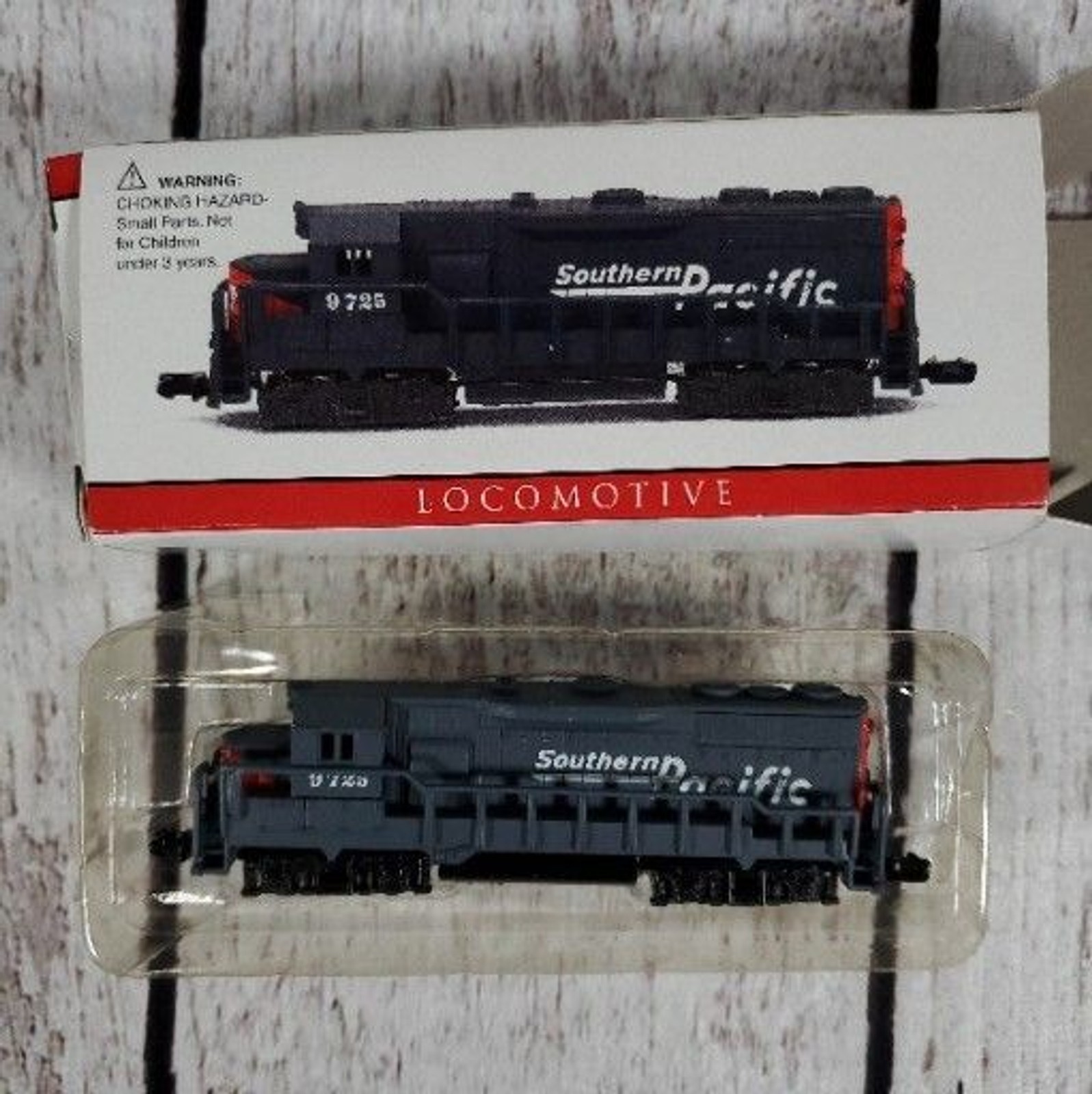 Southern Pacific SP 9725 Diesel Locomotive Coal Car High Speed Metal Products