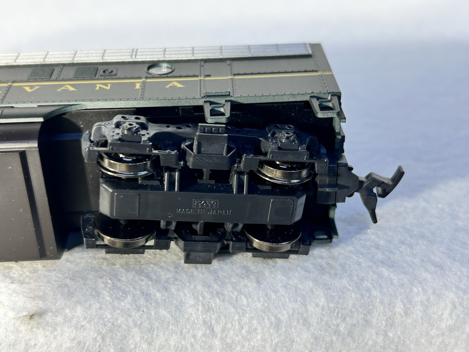 Stout Stewart/KATO F-7-A/B Phase I Late PENNSY Locos Both Powered