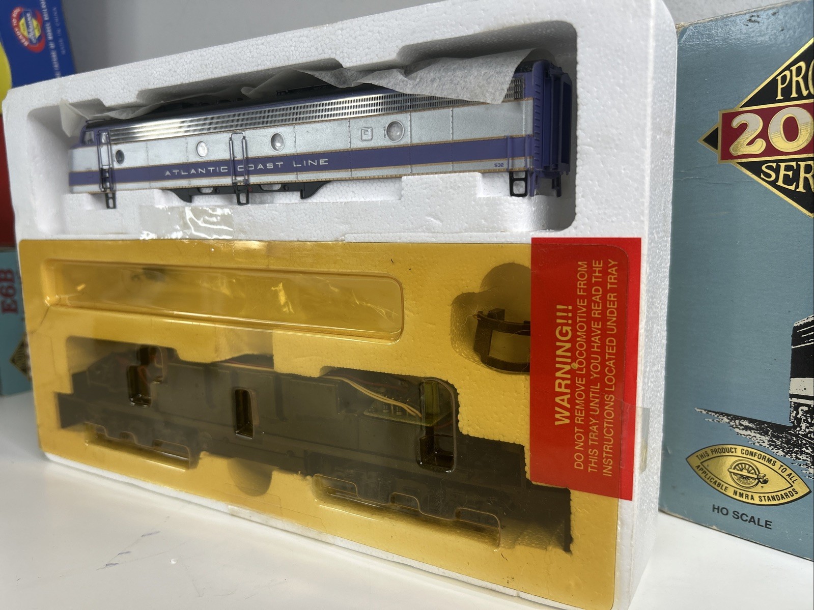 PROTO 2000 E8/9 ATLANTIC COAST LINE #532 DCC PLUG NIB RARE HO. NIB