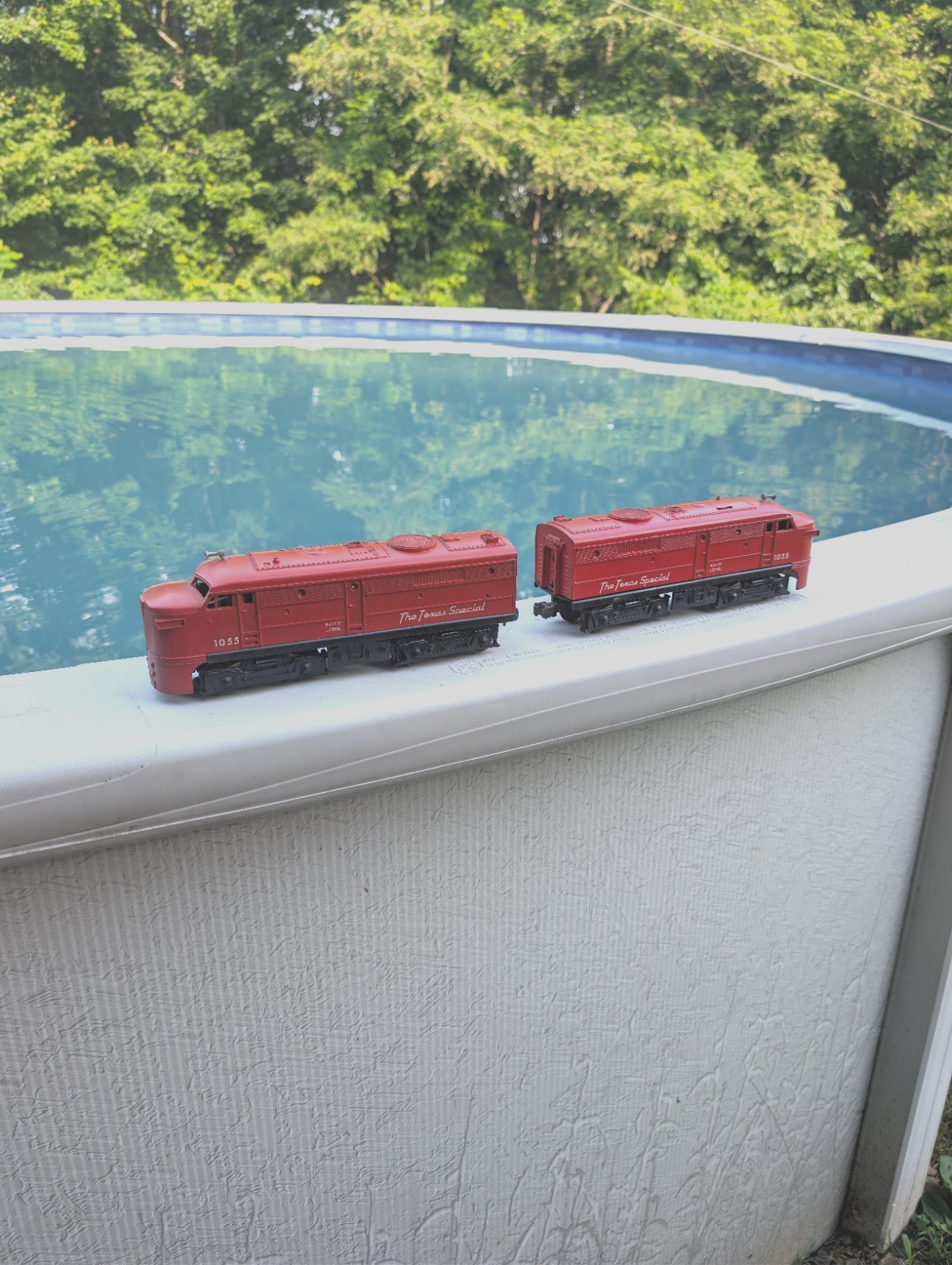 Vtg. ’60- Lionel Model Railroad Train #1055 “The Texas Special” Diesel Set/Runs